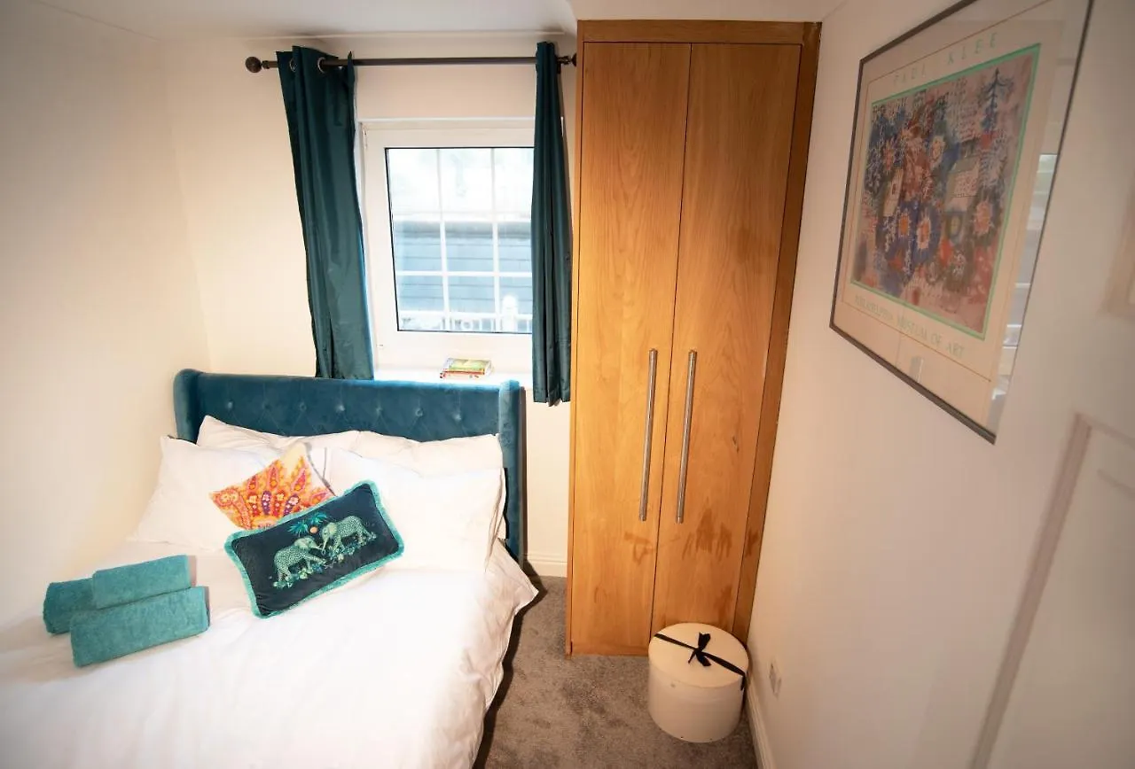 Birch At Brighton Marina Apartment